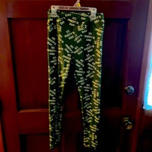 LulaRoe One Size St. Patty’s Day leggings.